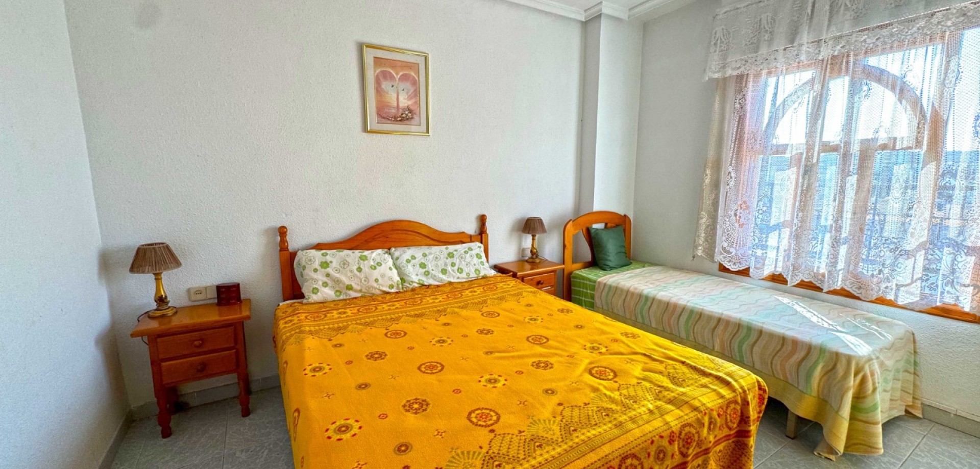 2 Bed, 1 Bath, ApartmentFor Sale, Torrevieja, Alicante