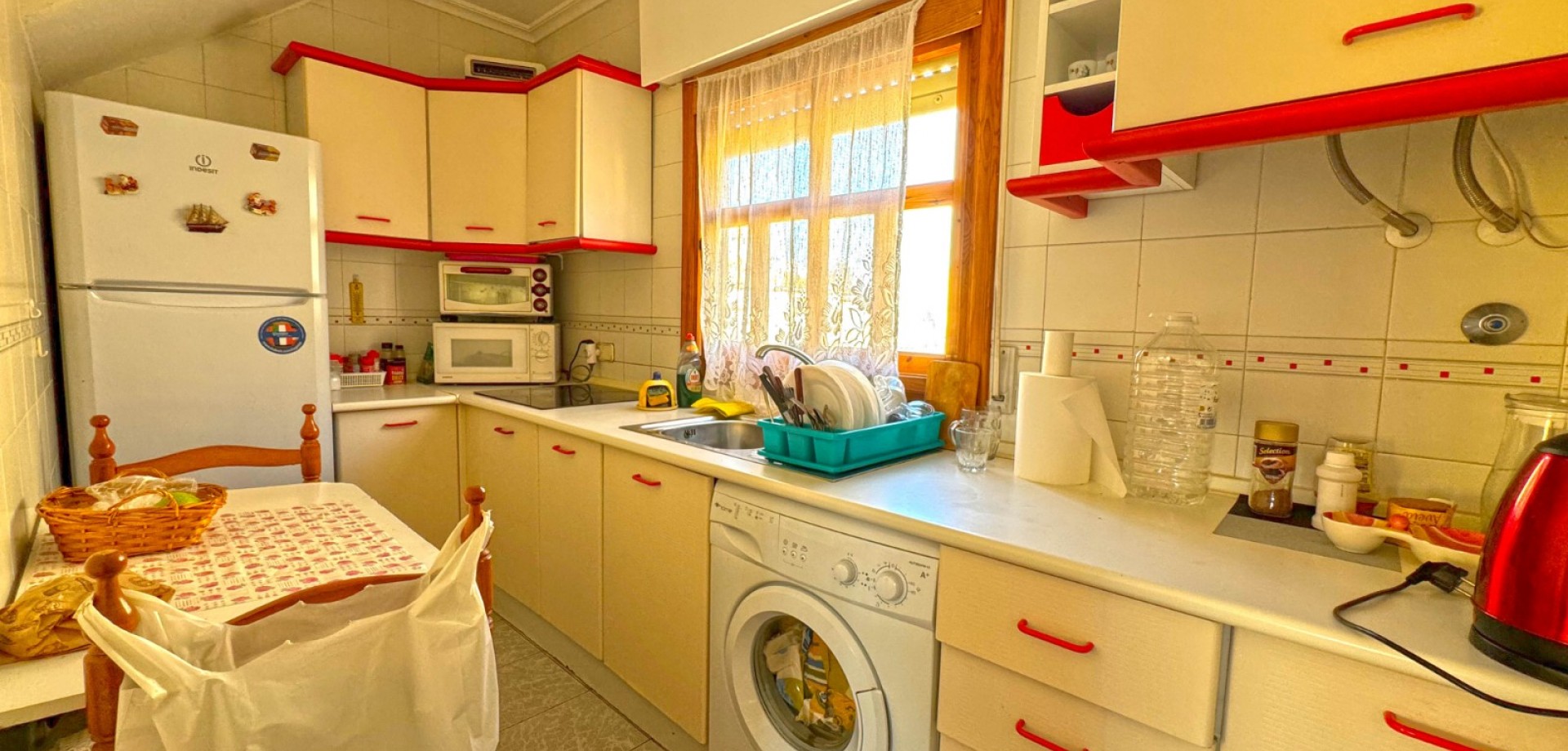 2 Bed, 1 Bath, ApartmentFor Sale, Torrevieja, Alicante