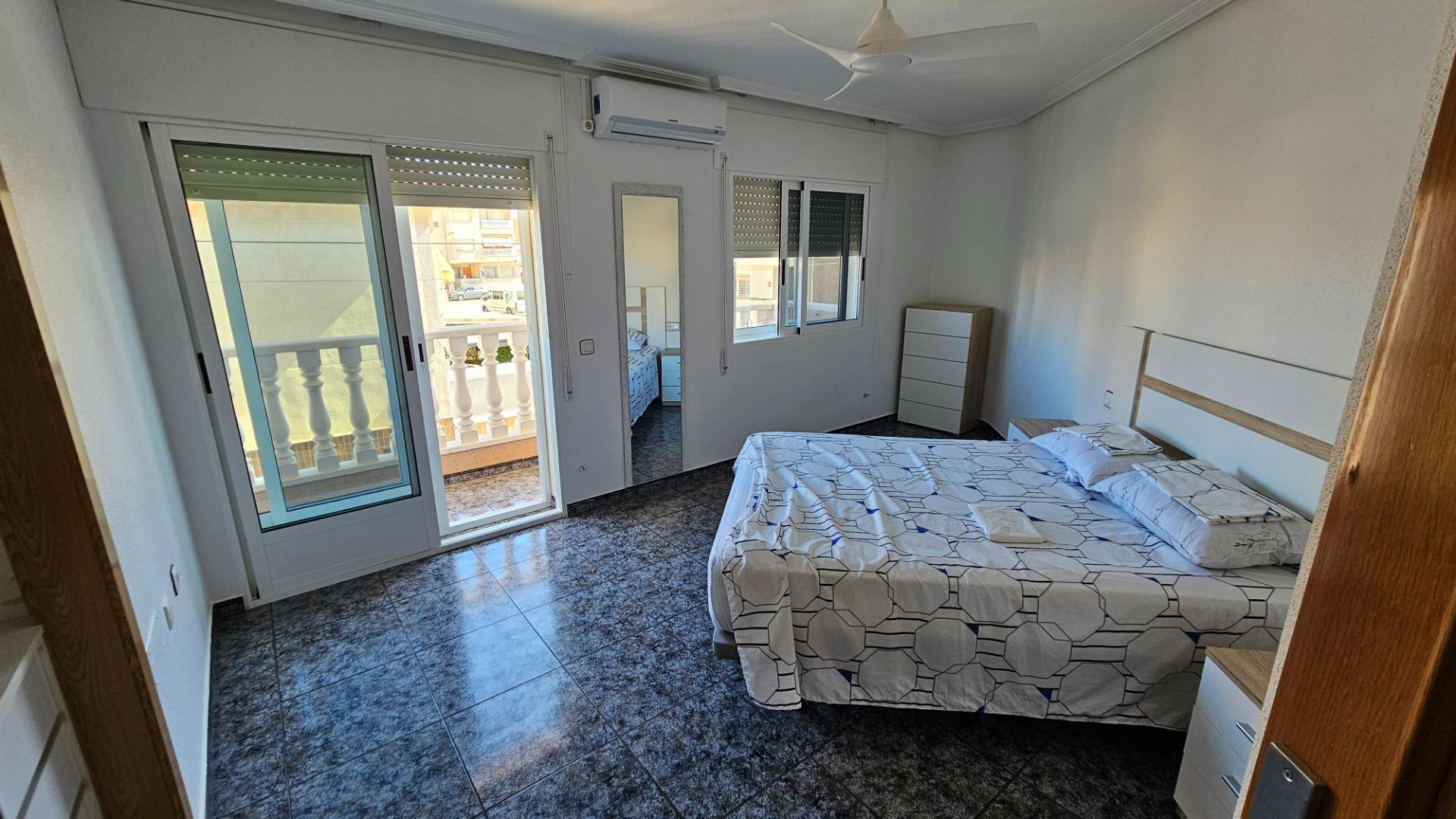 4 Bed, 2 Bath, HouseFor Sale, San Pedro Del Pinatar, Murcia 4 Bed, 2 Bath, HouseFor Sale, San Pedro Del Pinatar, Murcia
