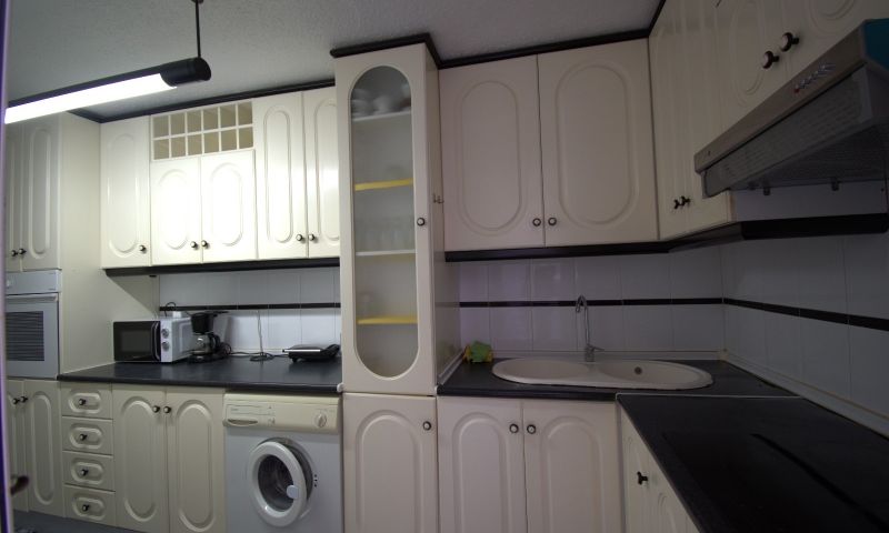 3 Bed, 1 Bath, ApartmentFor Sale, Torrevieja, Alicante