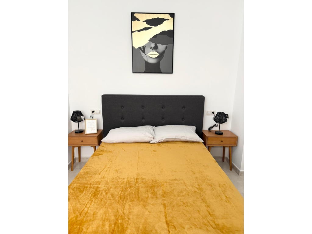 2 Bed, 1 Bath, ApartmentFor Sale, Torrevieja, Alicante