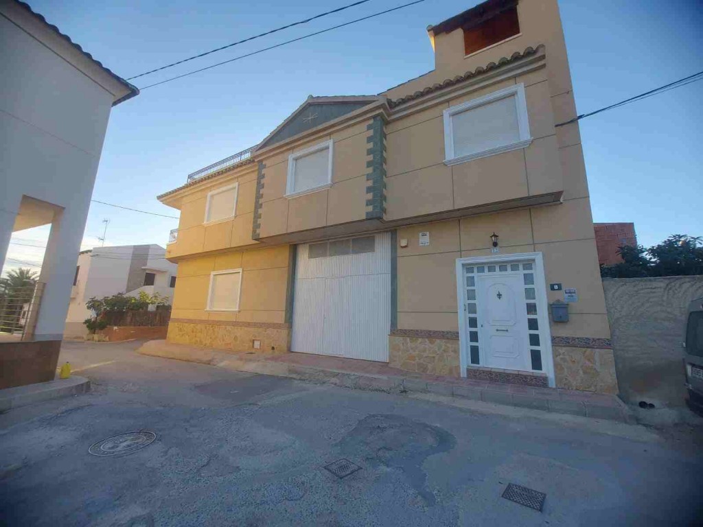 3 Bed, 2 Bath, HouseFor Sale, Orihuela, Alicante