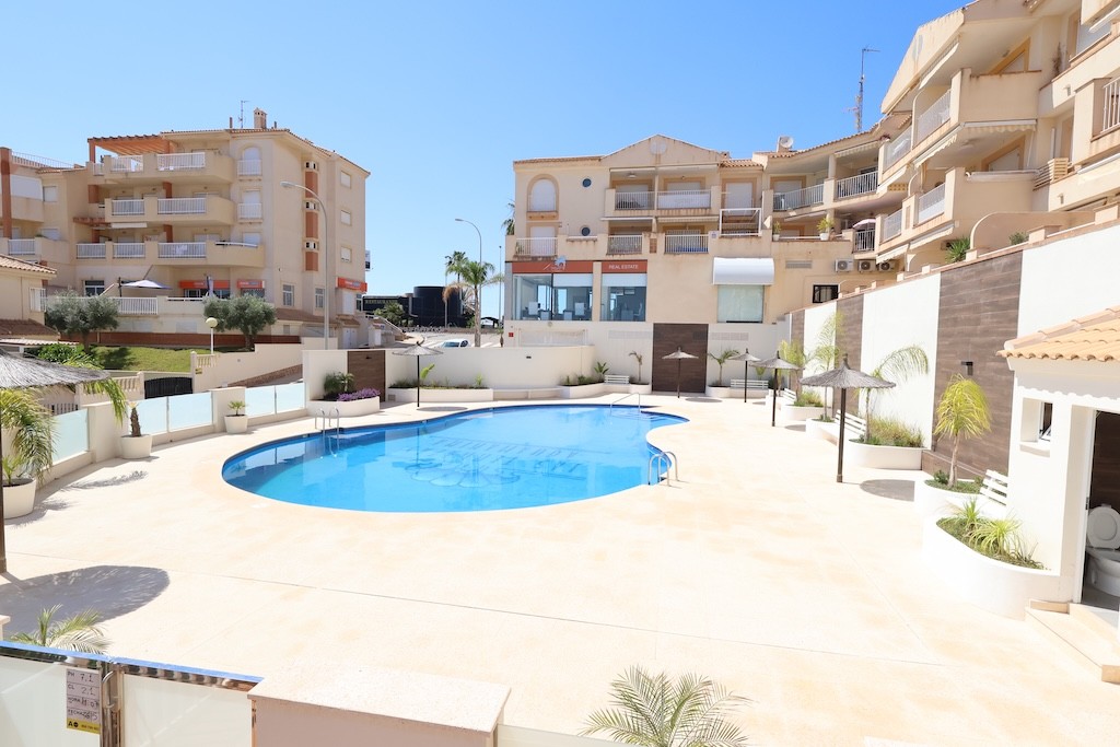 3 Bed, 2 Bath, ApartmentFor Sale, Campoamor, Alicante 3 Bed, 2 Bath, ApartmentFor Sale, Campoamor, Alicante
