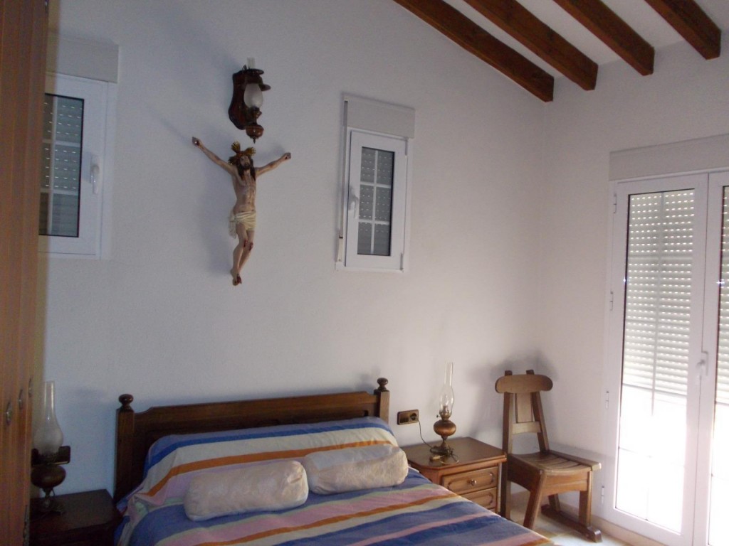 4 Bed, 2 Bath, HouseFor Sale, Orihuela, Alicante