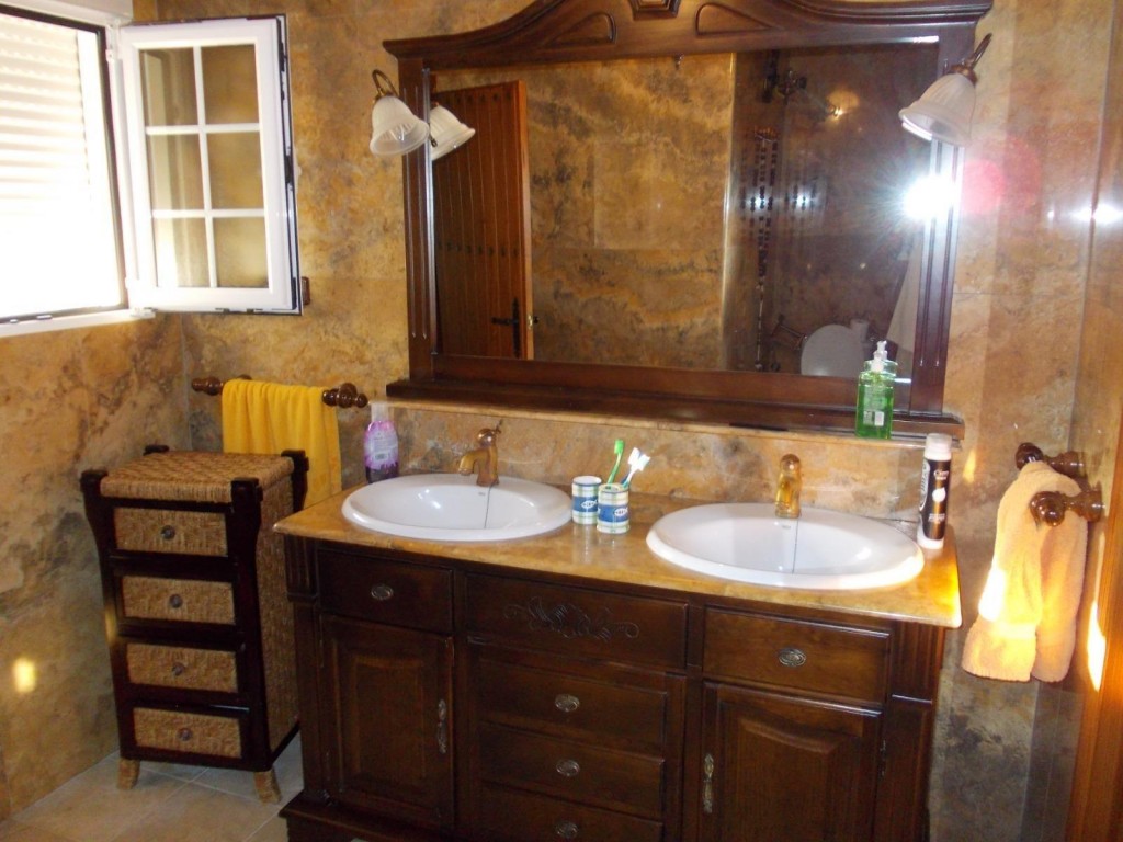 4 Bed, 2 Bath, HouseFor Sale, Orihuela, Alicante