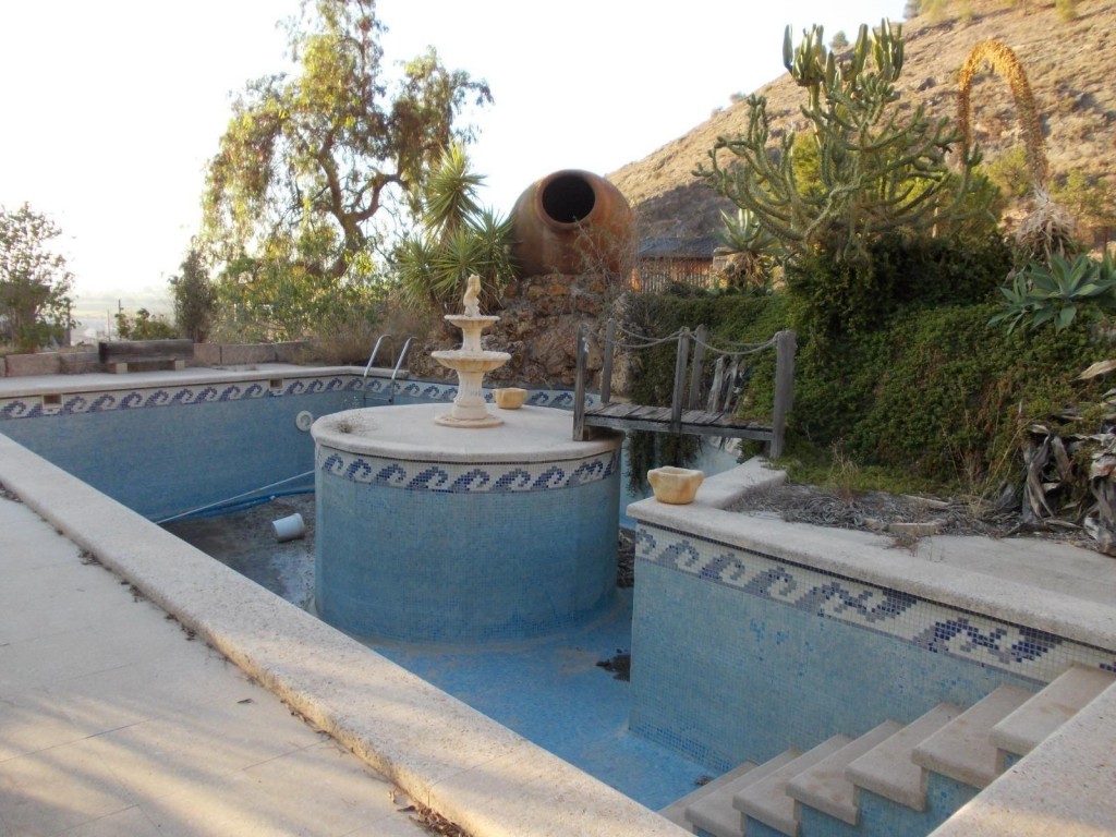 4 Bed, 2 Bath, HouseFor Sale, Orihuela, Alicante