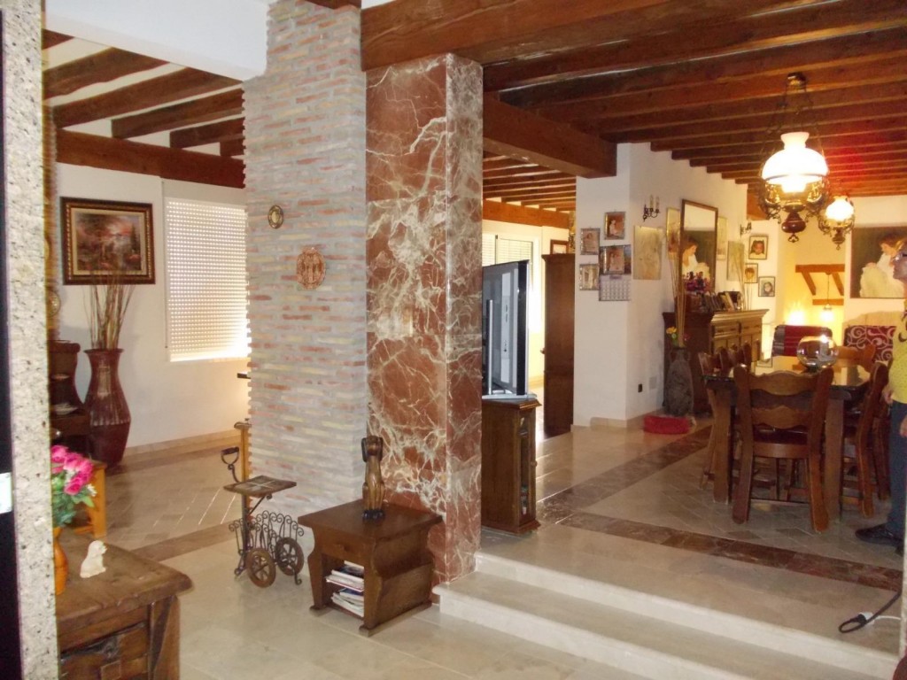 4 Bed, 2 Bath, HouseFor Sale, Orihuela, Alicante