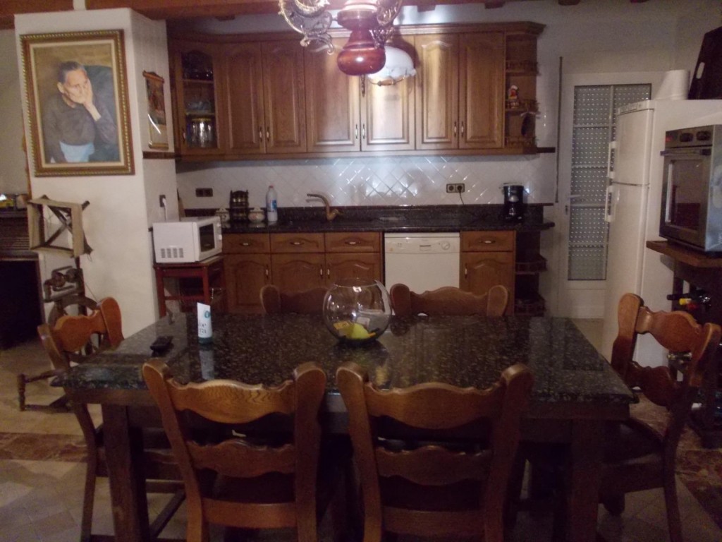 4 Bed, 2 Bath, HouseFor Sale, Orihuela, Alicante