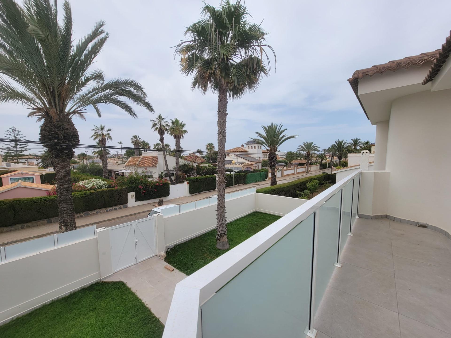 3 Bed, 3 Bath, HouseFor Sale, Orihuela Costa, Alicante