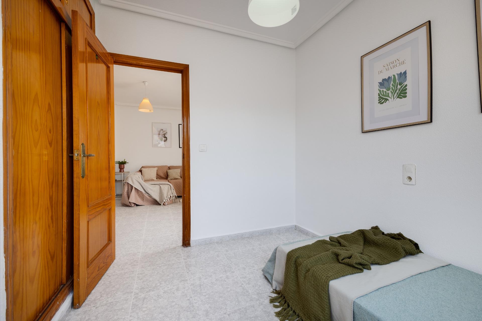 2 Bed, 1 Bath, HouseFor Sale, Torrevieja, Alicante