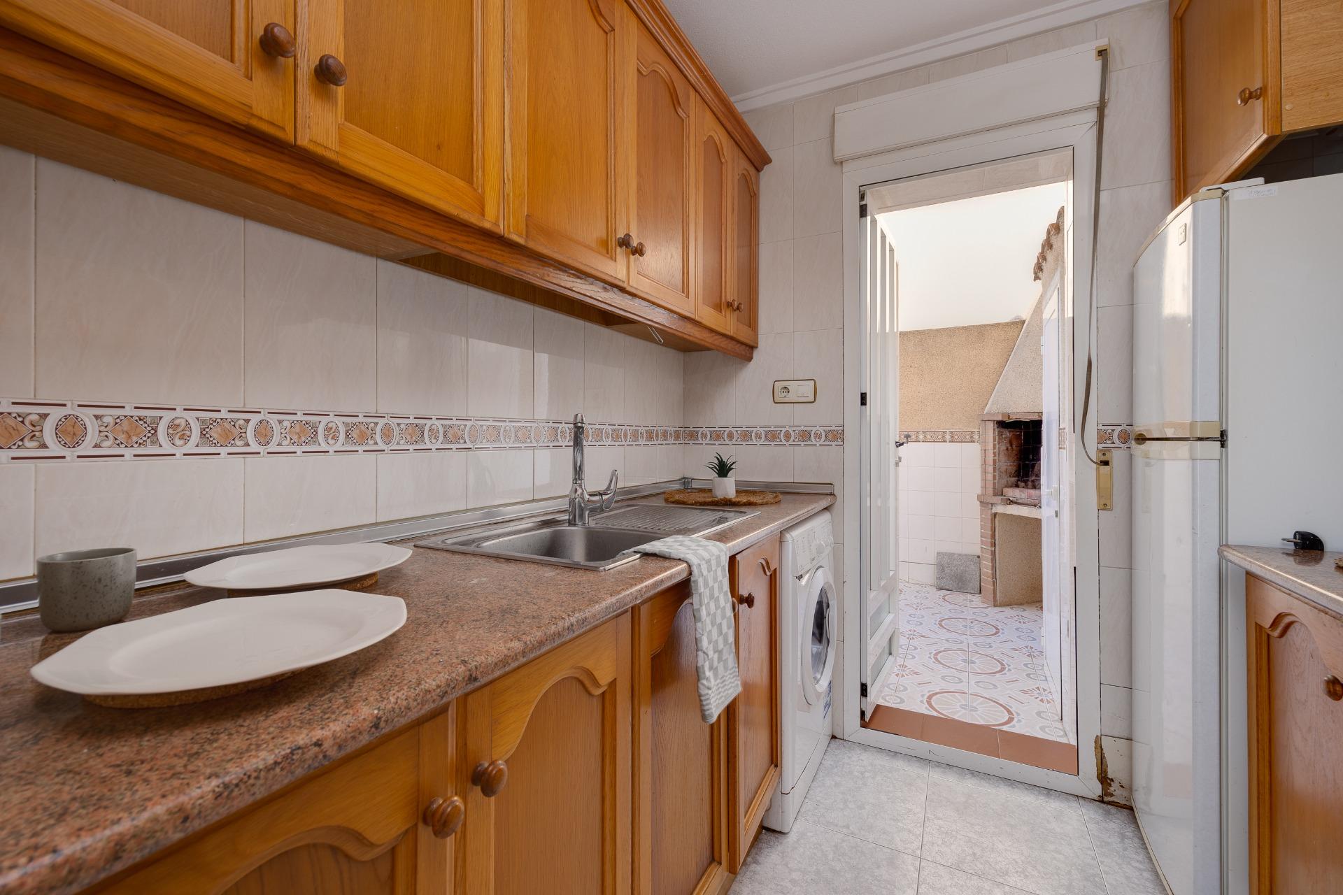 2 Bed, 1 Bath, HouseFor Sale, Torrevieja, Alicante