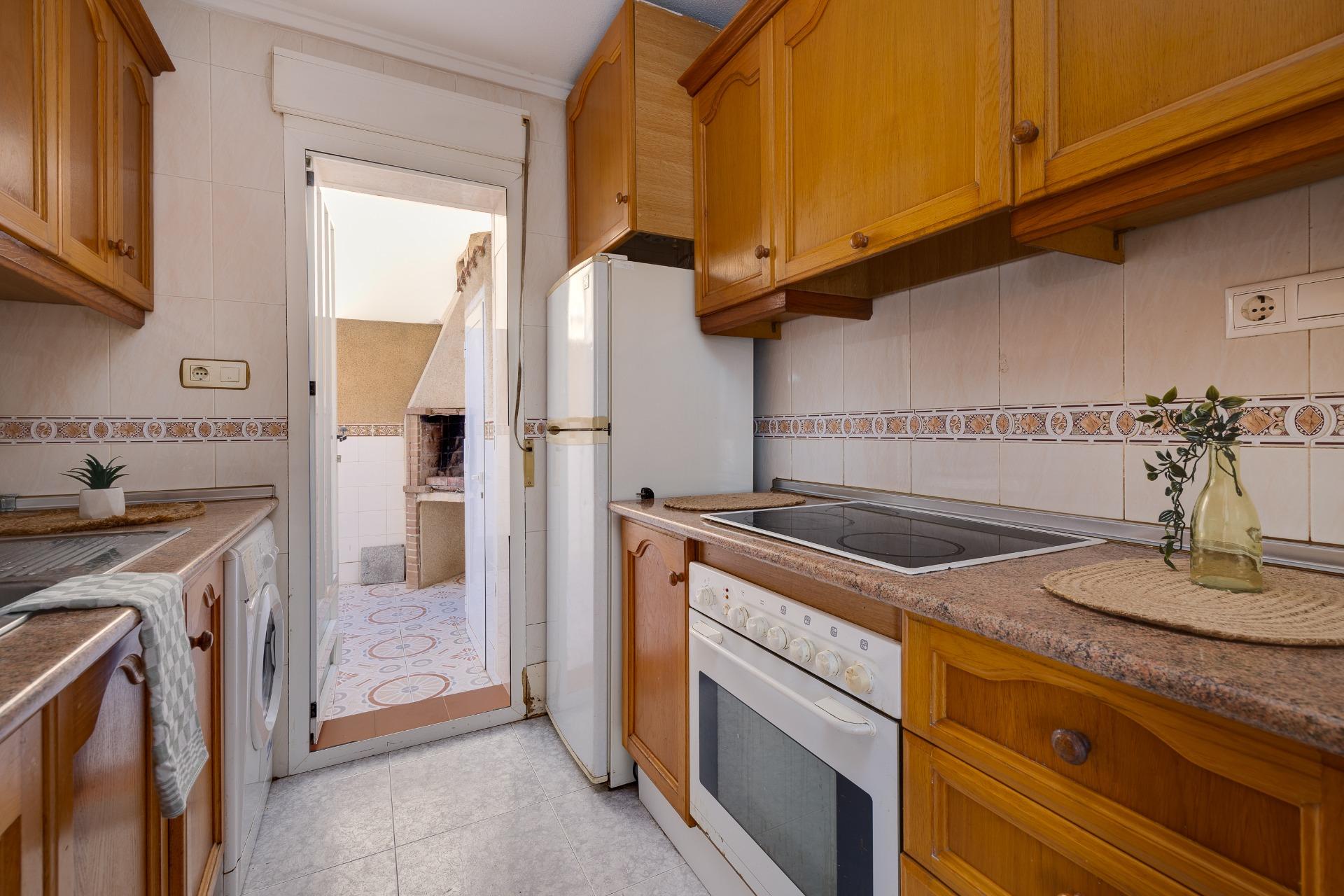 2 Bed, 1 Bath, HouseFor Sale, Torrevieja, Alicante