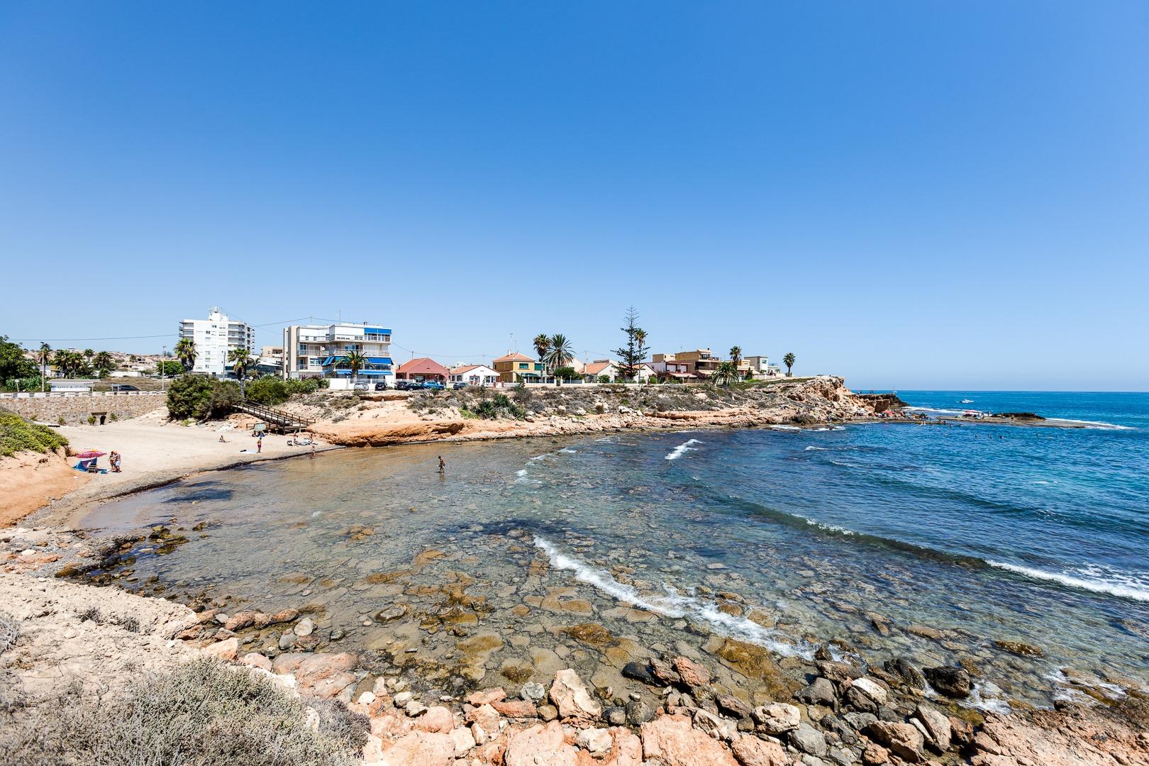 2 Bed, 1 Bath, HouseFor Sale, Torrevieja, Alicante