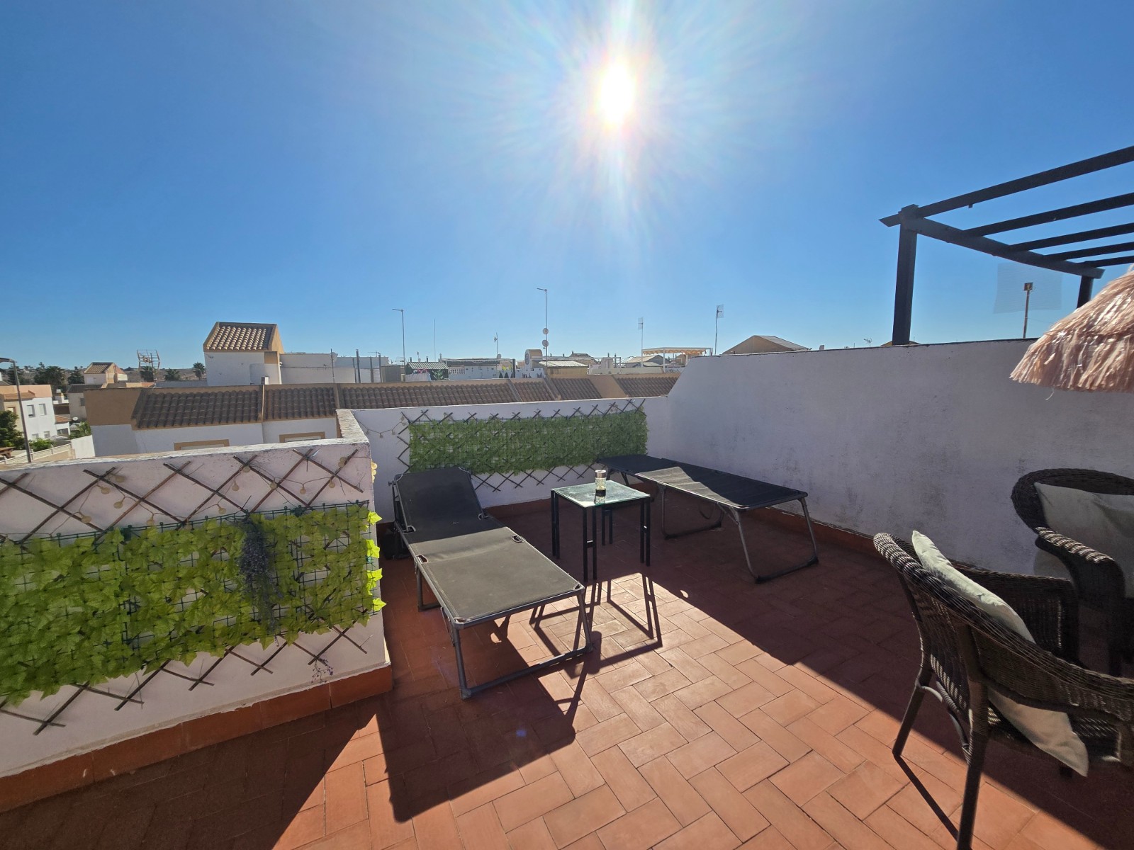 2 Bed, 1 Bath, ApartmentFor Sale, Torrevieja, Alicante