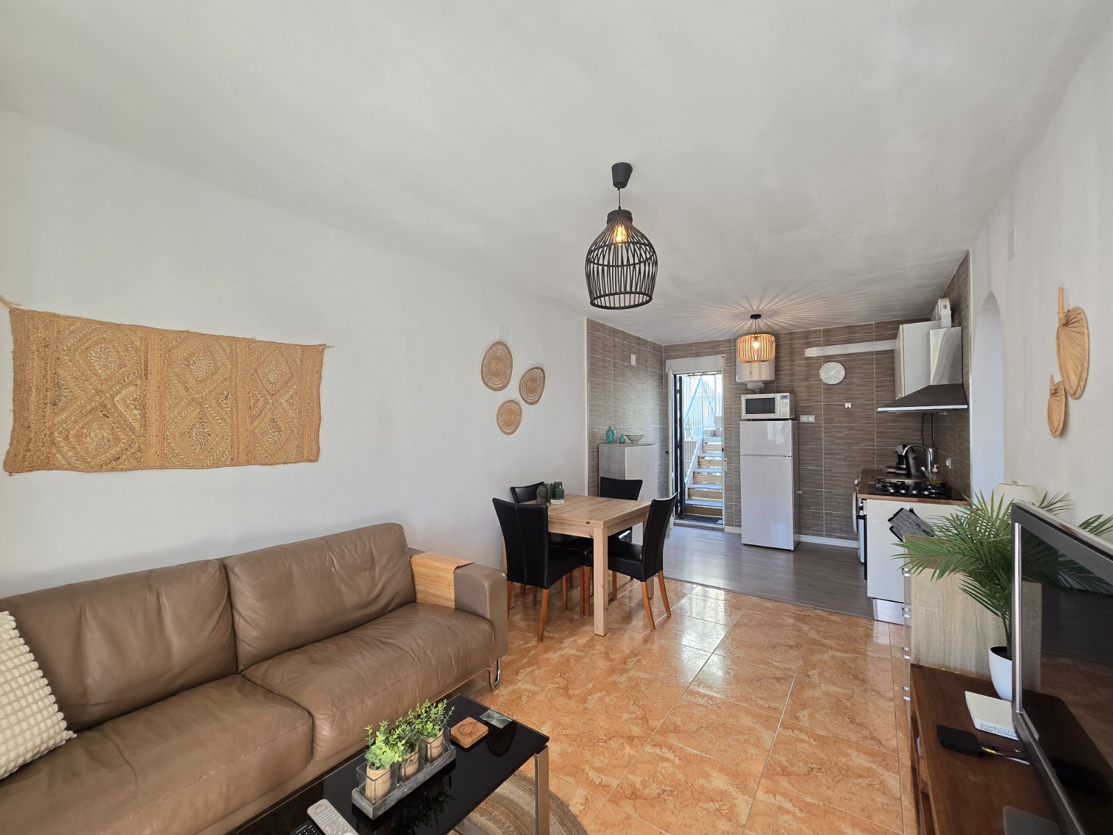 2 Bed, 1 Bath, ApartmentFor Sale, Torrevieja, Alicante