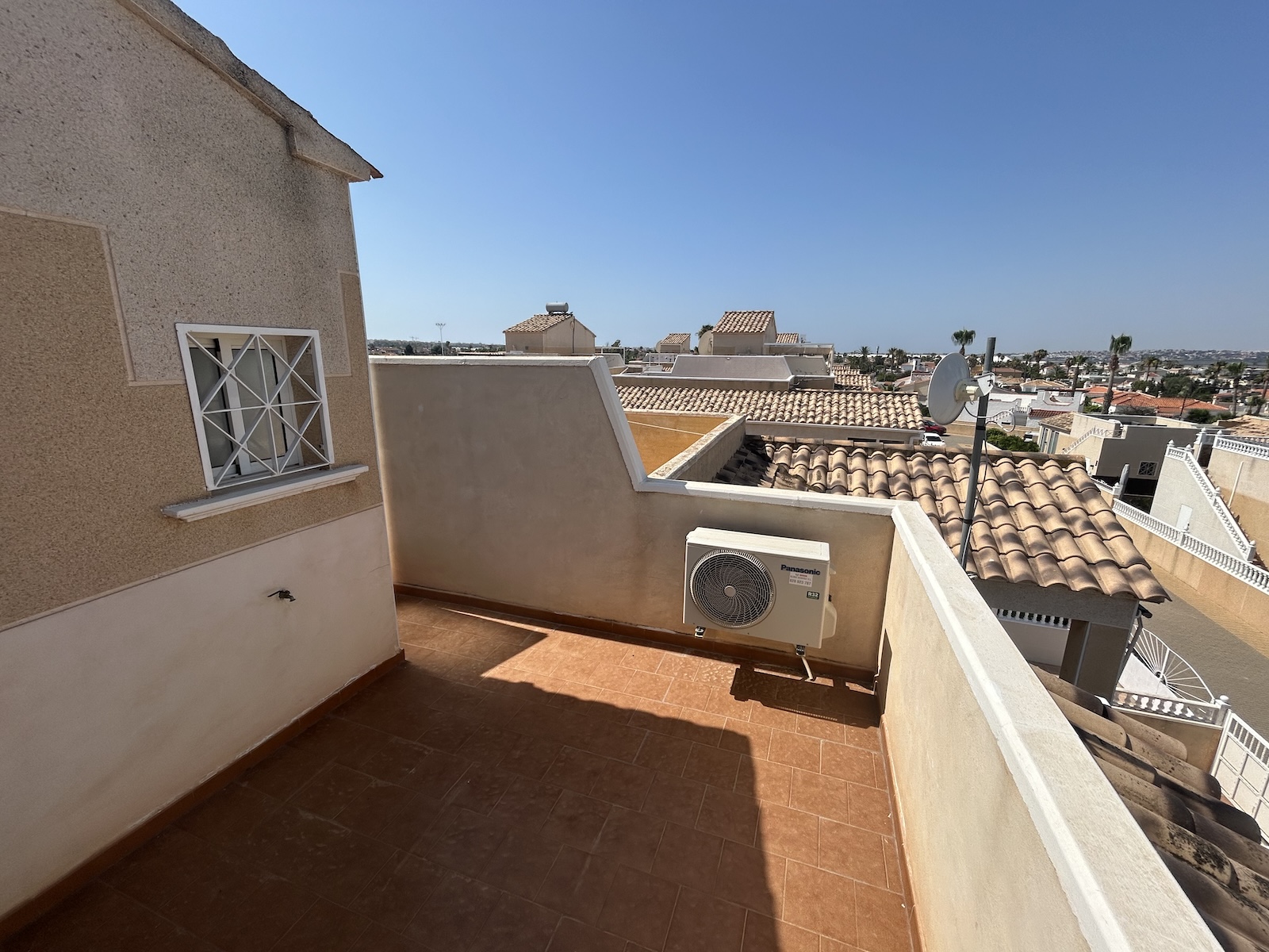 2 Bed, 1 Bath, HouseFor Sale, Torrevieja, Alicante