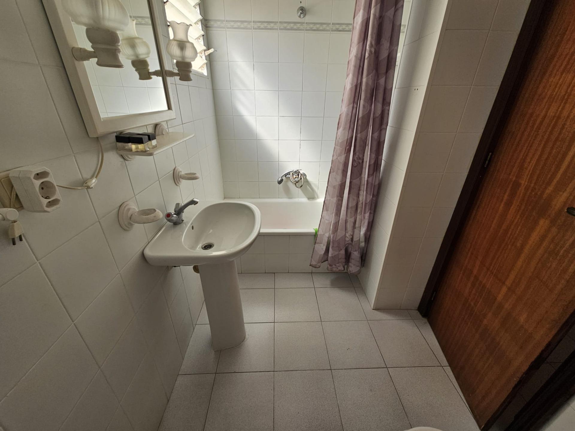 1 Bed, 1 Bath, ApartmentFor Sale, Torrevieja, Alicante 1 Bed, 1 Bath, ApartmentFor Sale, Torrevieja, Alicante