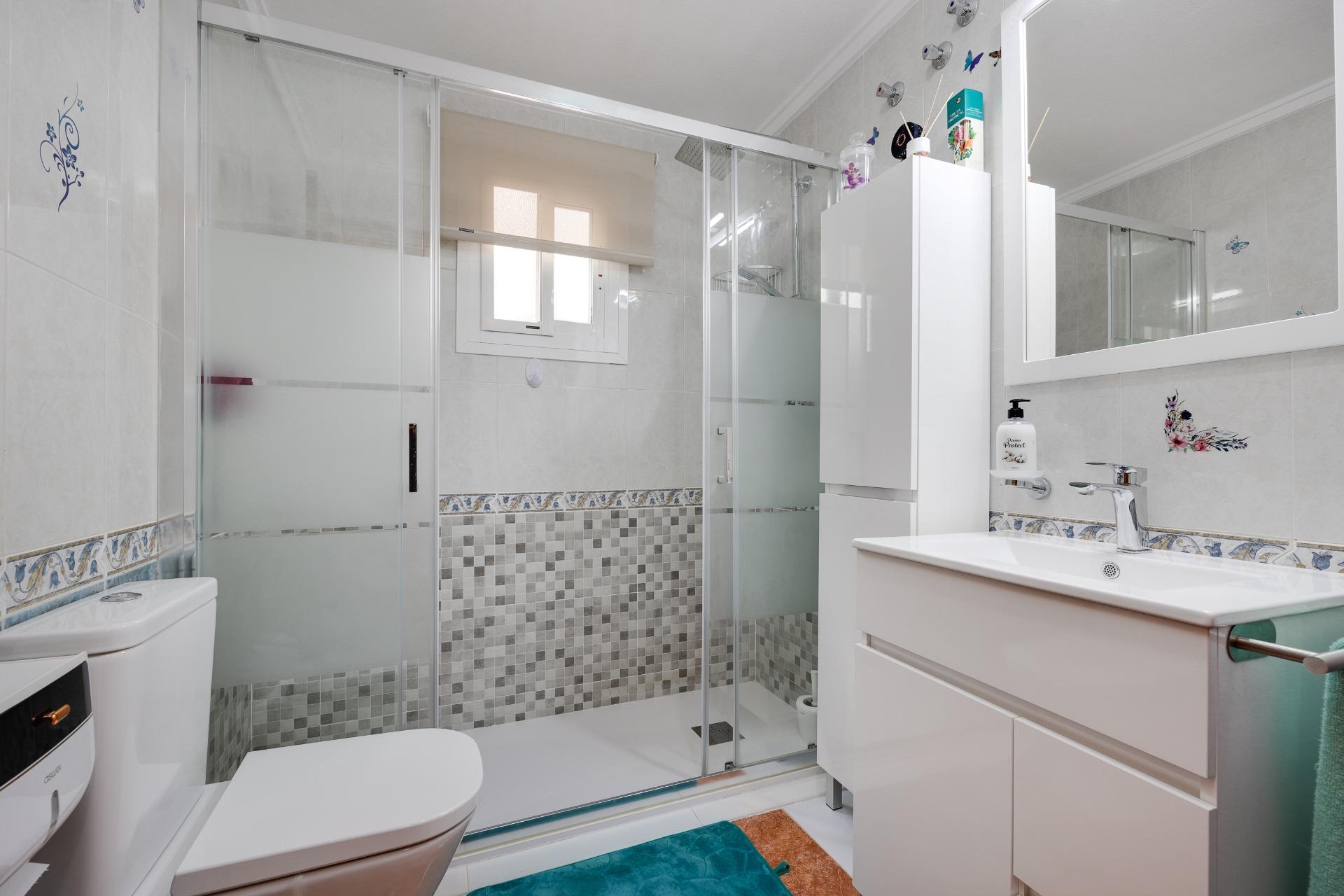 2 Bed, 1 Bath, ApartmentFor Sale, Guardamar Del Segura, Alicante 2 Bed, 1 Bath, ApartmentFor Sale, Guardamar Del Segura, Alicante
