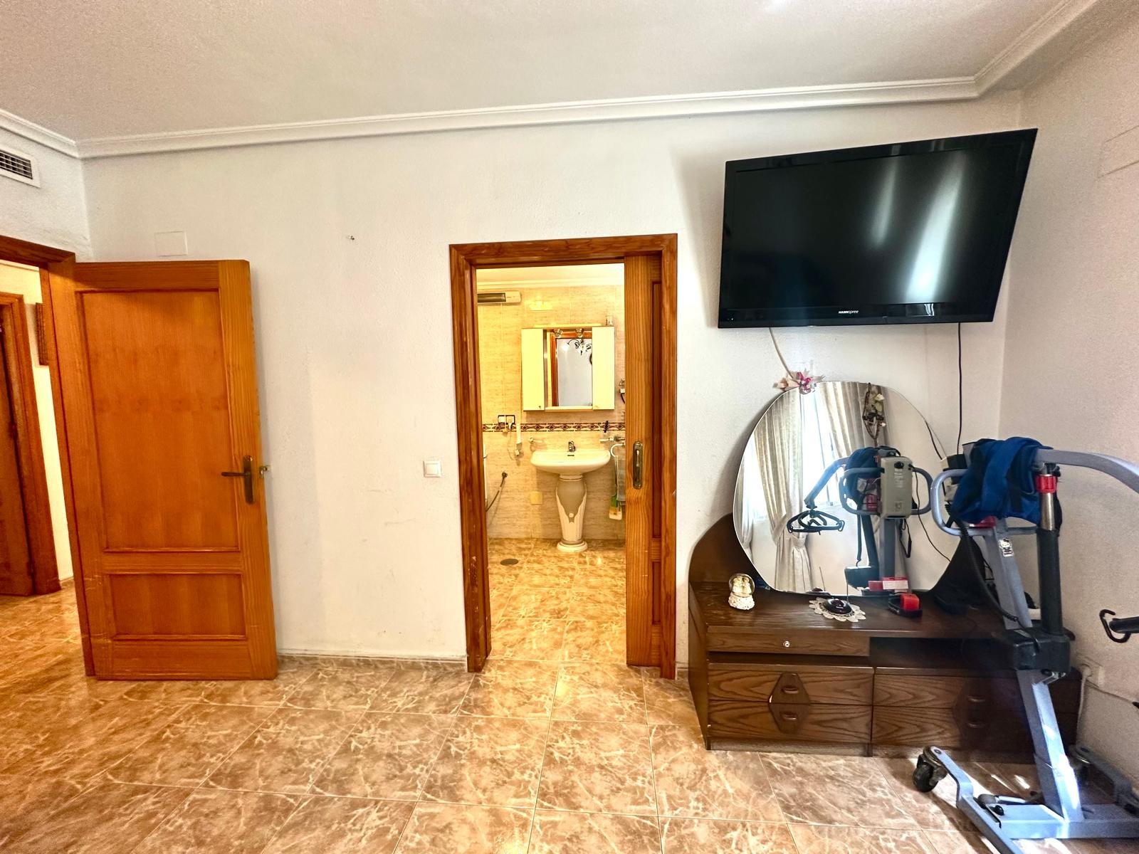 3 Bed, 2 Bath, ApartmentFor Sale, Torrevieja, Alicante 3 Bed, 2 Bath, ApartmentFor Sale, Torrevieja, Alicante
