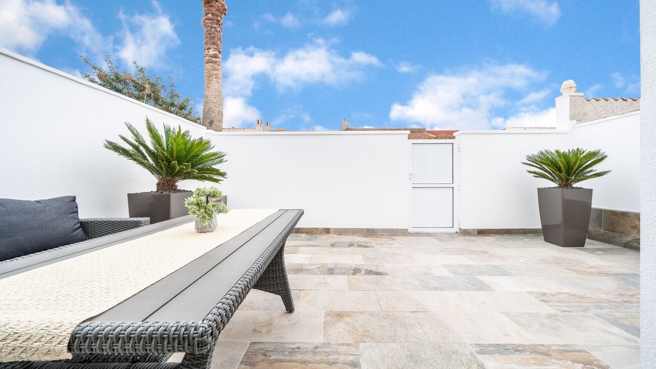 3 Bed, 1 Bath, HouseFor Sale, Torrevieja, Alicante 3 Bed, 1 Bath, HouseFor Sale, Torrevieja, Alicante