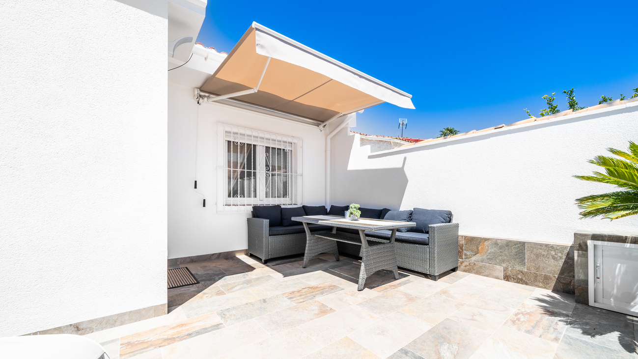 3 Bed, 1 Bath, HouseFor Sale, Torrevieja, Alicante 3 Bed, 1 Bath, HouseFor Sale, Torrevieja, Alicante