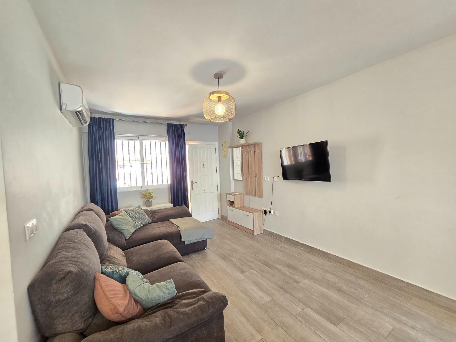 2 Bed, 1 Bath, ApartmentFor Sale, Orihuela Costa, Alicante 2 Bed, 1 Bath, ApartmentFor Sale, Orihuela Costa, Alicante