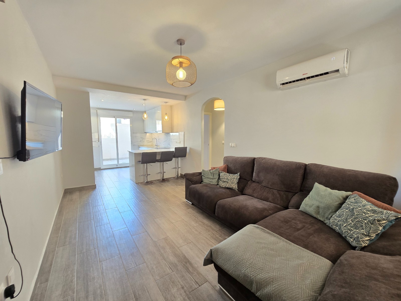 2 Bed, 1 Bath, ApartmentFor Sale, Orihuela Costa, Alicante 2 Bed, 1 Bath, ApartmentFor Sale, Orihuela Costa, Alicante
