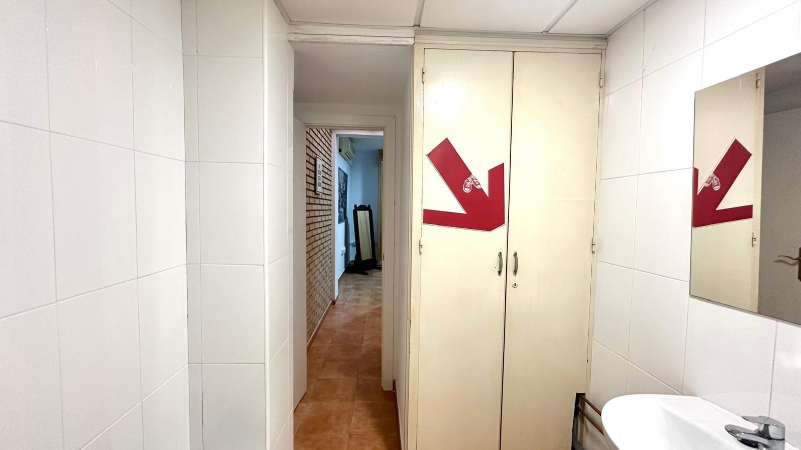 4 Bed, 1 Bath, ApartmentFor Sale, Torrevieja, Alicante 4 Bed, 1 Bath, ApartmentFor Sale, Torrevieja, Alicante