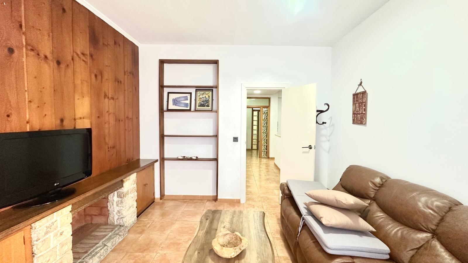 4 Bed, 1 Bath, ApartmentFor Sale, Torrevieja, Alicante 4 Bed, 1 Bath, ApartmentFor Sale, Torrevieja, Alicante