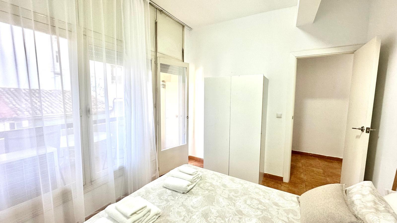 4 Bed, 1 Bath, ApartmentFor Sale, Torrevieja, Alicante 4 Bed, 1 Bath, ApartmentFor Sale, Torrevieja, Alicante