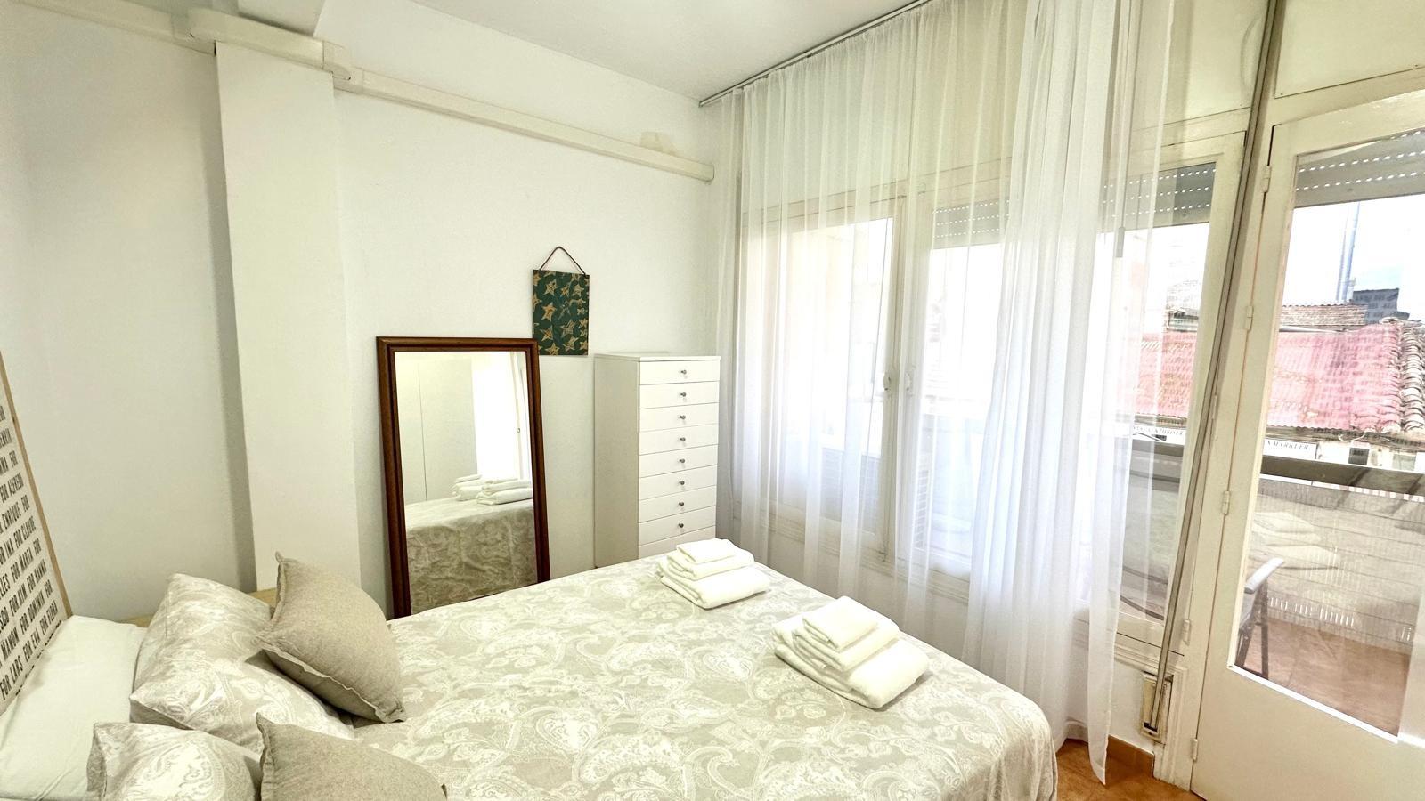 4 Bed, 1 Bath, ApartmentFor Sale, Torrevieja, Alicante 4 Bed, 1 Bath, ApartmentFor Sale, Torrevieja, Alicante