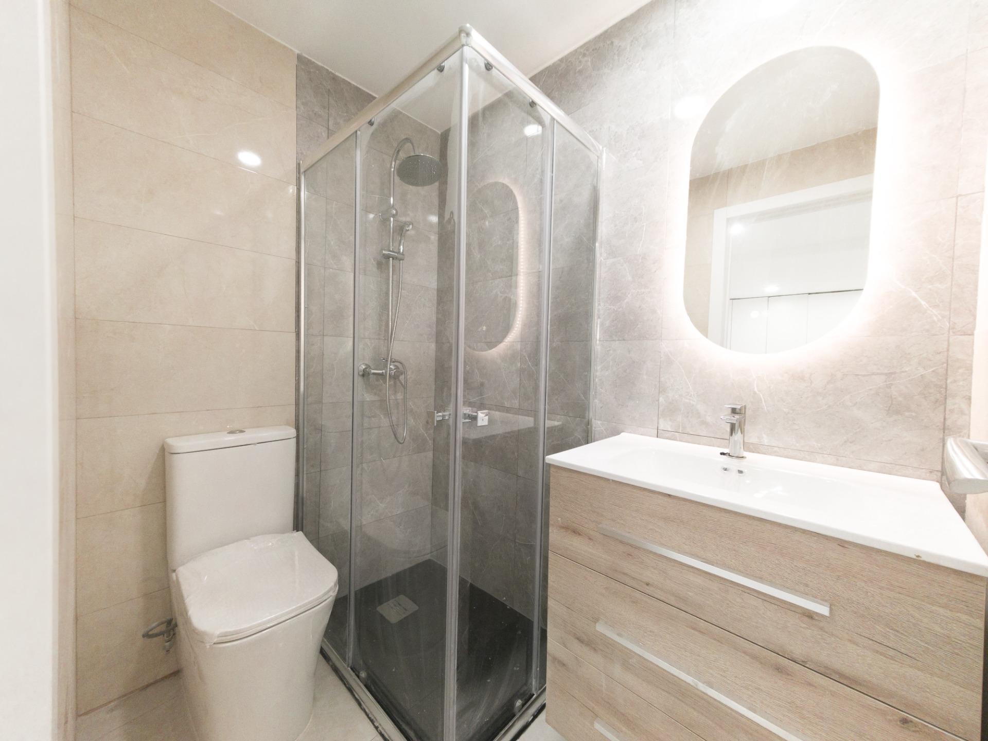 3 Bed, 3 Bath, ApartmentFor Sale, Torrevieja, Alicante 3 Bed, 3 Bath, ApartmentFor Sale, Torrevieja, Alicante