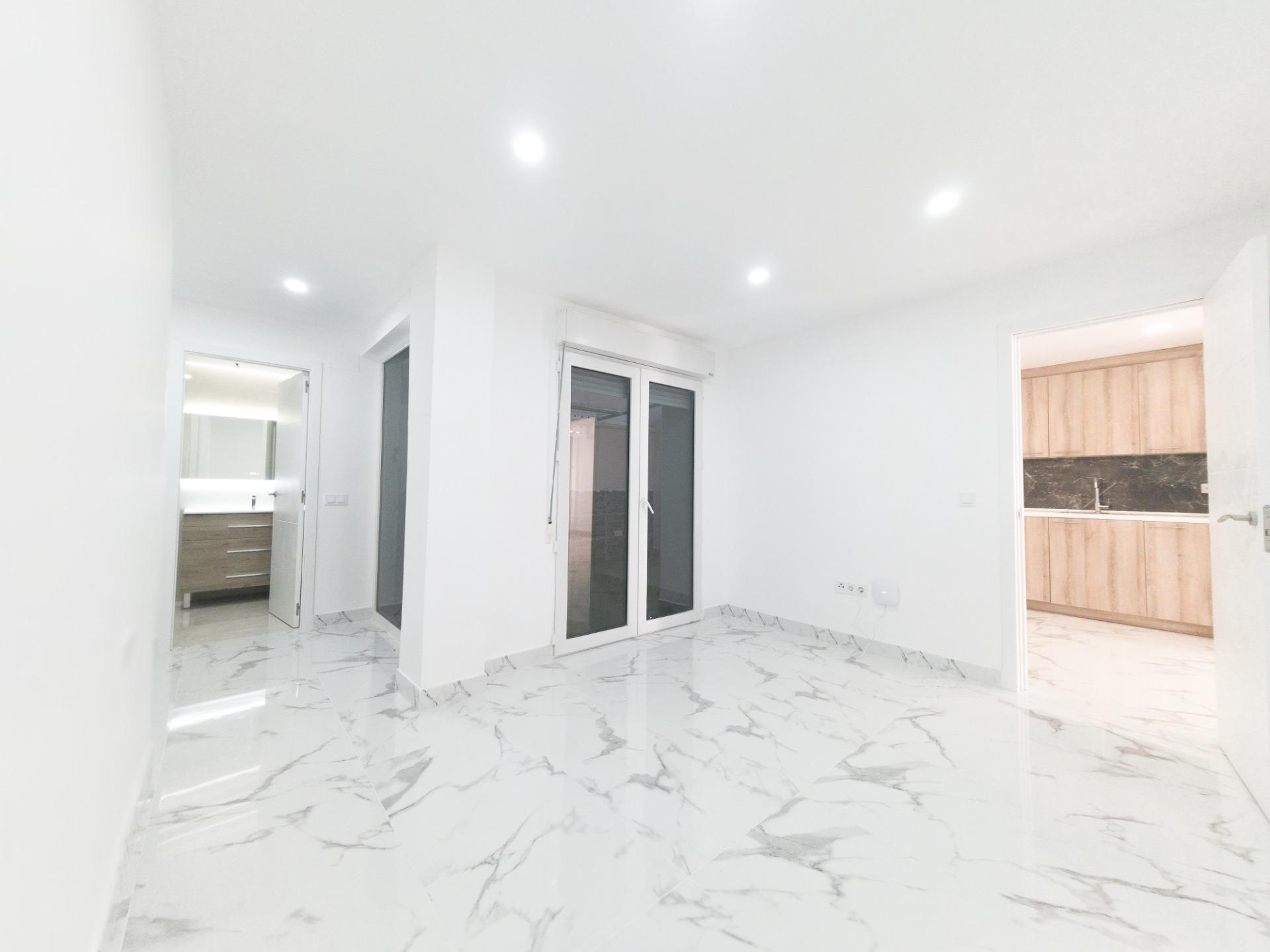 3 Bed, 3 Bath, ApartmentFor Sale, Torrevieja, Alicante 3 Bed, 3 Bath, ApartmentFor Sale, Torrevieja, Alicante