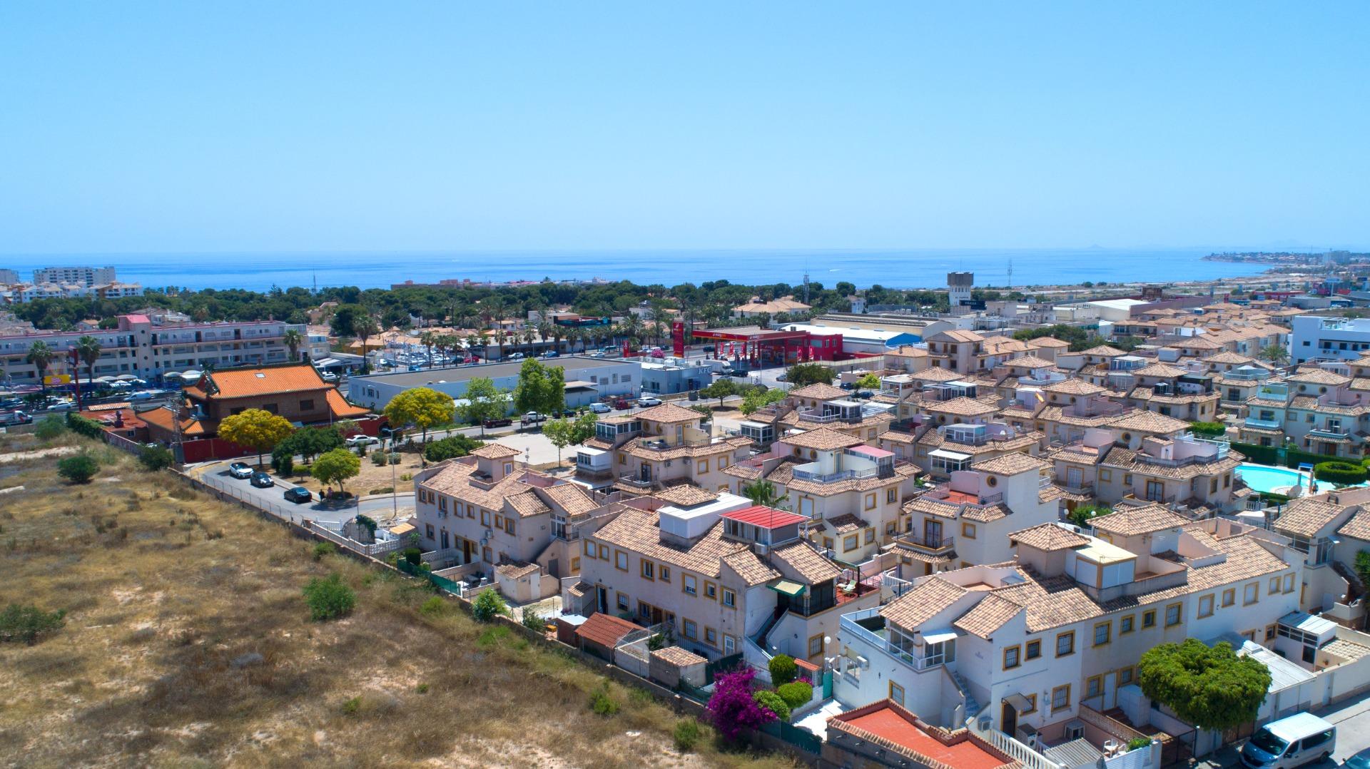 2 Bed, 1 Bath, HouseFor Sale, Orihuela Costa, Alicante 2 Bed, 1 Bath, HouseFor Sale, Orihuela Costa, Alicante