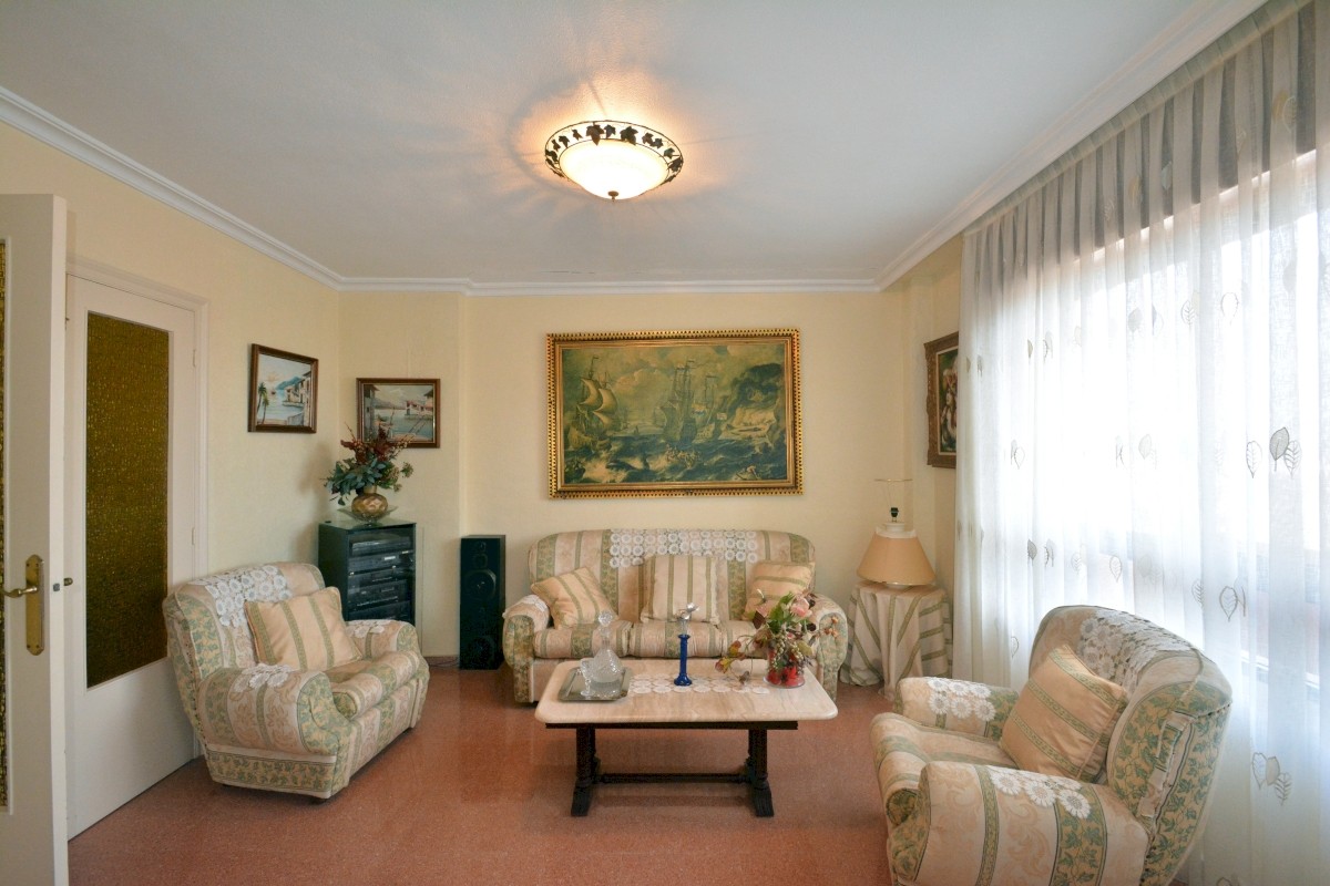 4 Bed, 2 Bath, ApartmentFor Sale, Guardamar Del Segura, Alicante 4 Bed, 2 Bath, ApartmentFor Sale, Guardamar Del Segura, Alicante