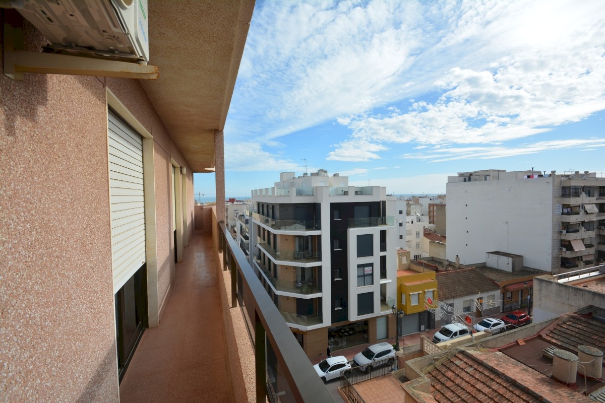 4 Bed, 2 Bath, ApartmentFor Sale, Guardamar Del Segura, Alicante 4 Bed, 2 Bath, ApartmentFor Sale, Guardamar Del Segura, Alicante