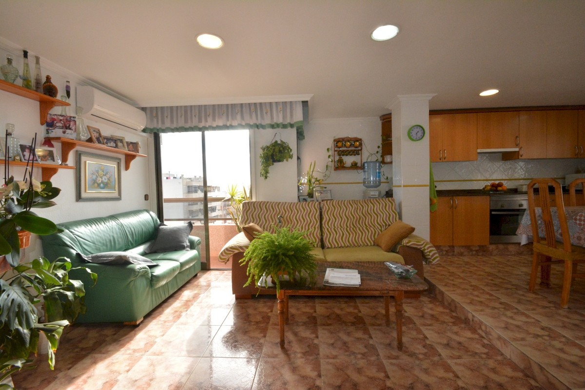 4 Bed, 2 Bath, ApartmentFor Sale, Guardamar Del Segura, Alicante 4 Bed, 2 Bath, ApartmentFor Sale, Guardamar Del Segura, Alicante