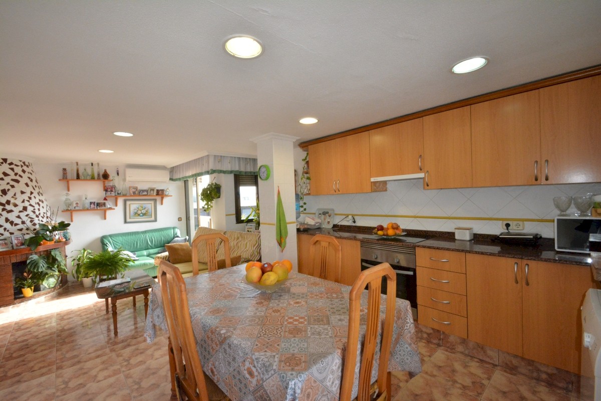 4 Bed, 2 Bath, ApartmentFor Sale, Guardamar Del Segura, Alicante 4 Bed, 2 Bath, ApartmentFor Sale, Guardamar Del Segura, Alicante