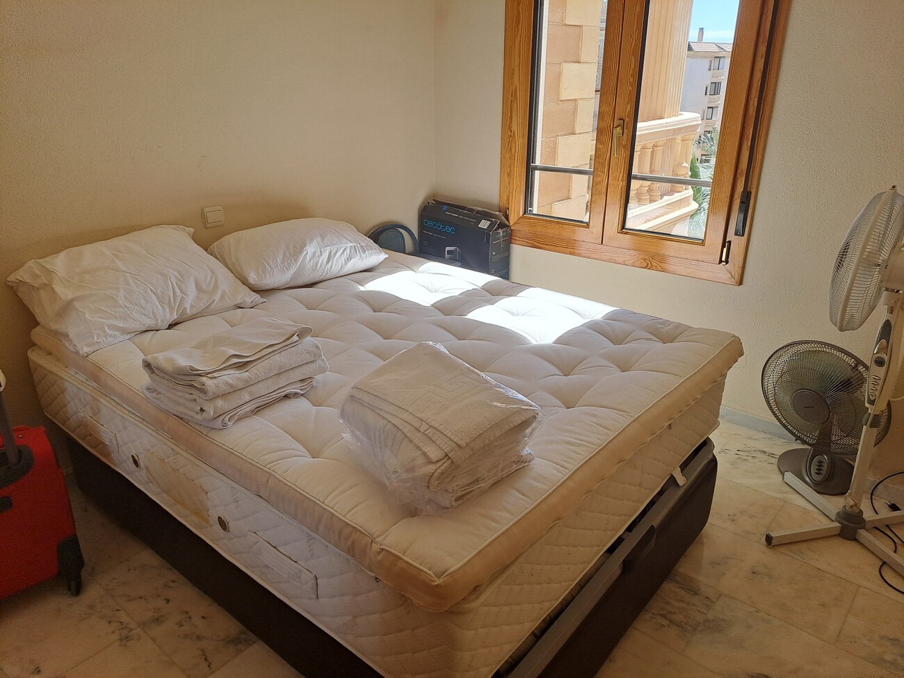 2 Bed, 2 Bath, ApartmentFor Sale, Guardamar Del Segura, Alicante 2 Bed, 2 Bath, ApartmentFor Sale, Guardamar Del Segura, Alicante