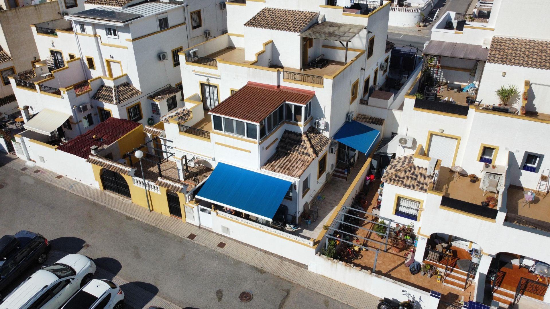 4 Bed, 2 Bath, HouseFor Sale, Torrevieja, Alicante 4 Bed, 2 Bath, HouseFor Sale, Torrevieja, Alicante