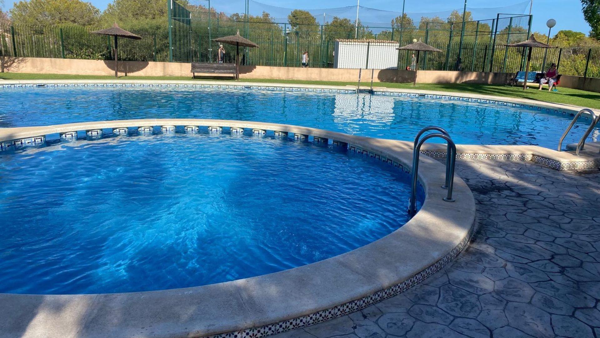 4 Bed, 2 Bath, HouseFor Sale, Torrevieja, Alicante 4 Bed, 2 Bath, HouseFor Sale, Torrevieja, Alicante