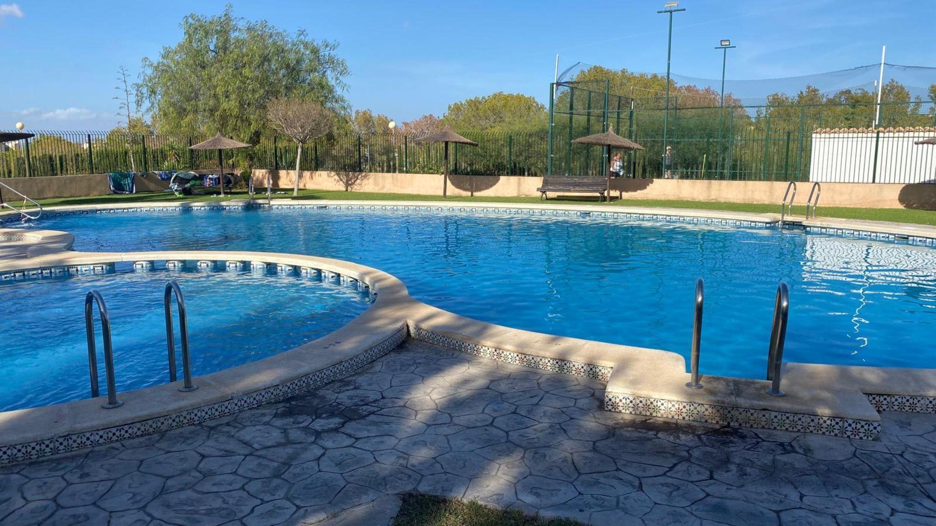 4 Bed, 2 Bath, HouseFor Sale, Torrevieja, Alicante 4 Bed, 2 Bath, HouseFor Sale, Torrevieja, Alicante