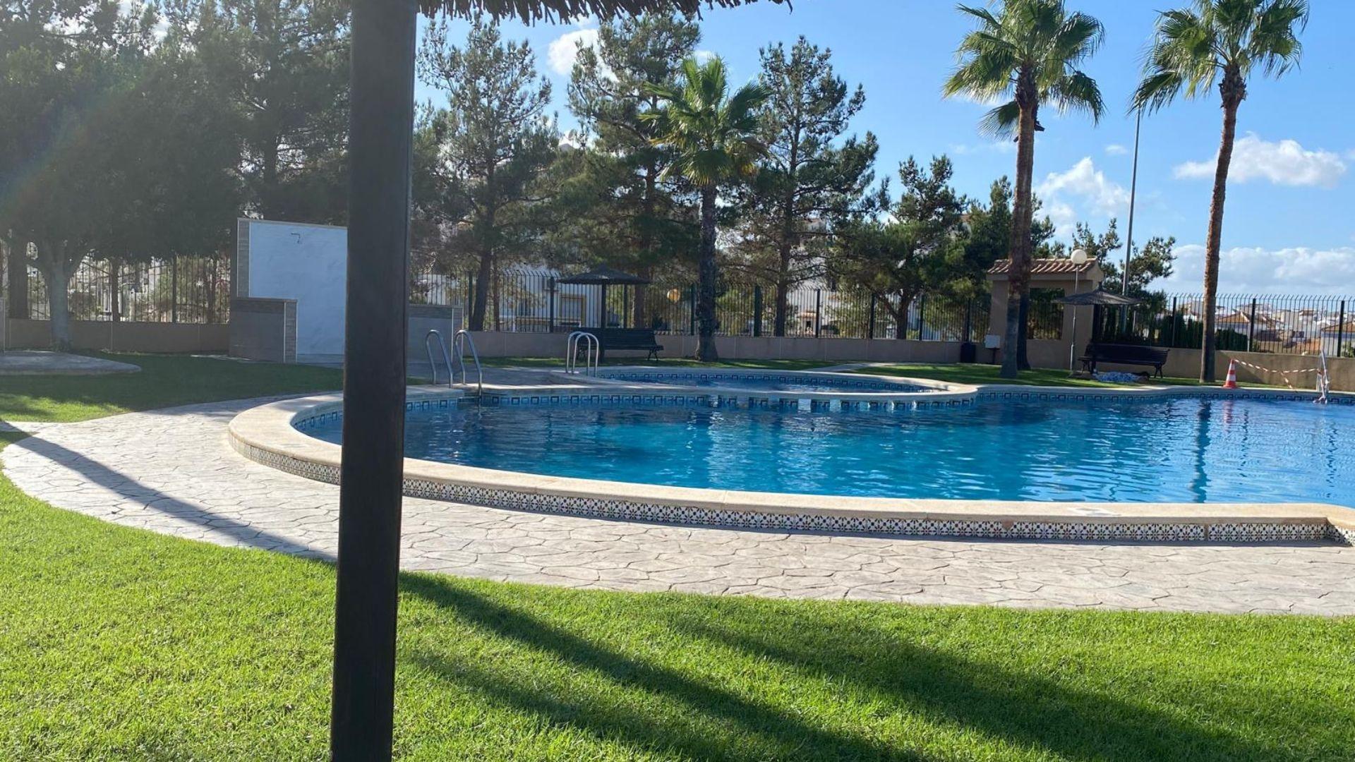 4 Bed, 2 Bath, HouseFor Sale, Torrevieja, Alicante 4 Bed, 2 Bath, HouseFor Sale, Torrevieja, Alicante