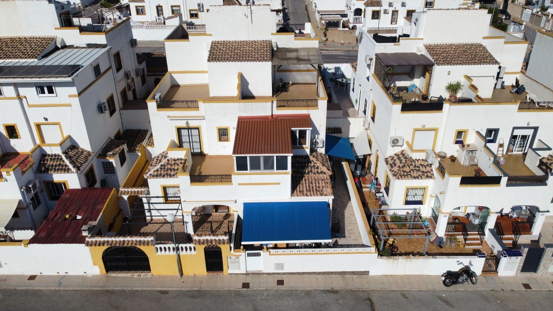4 Bed, 2 Bath, HouseFor Sale, Torrevieja, Alicante 4 Bed, 2 Bath, HouseFor Sale, Torrevieja, Alicante