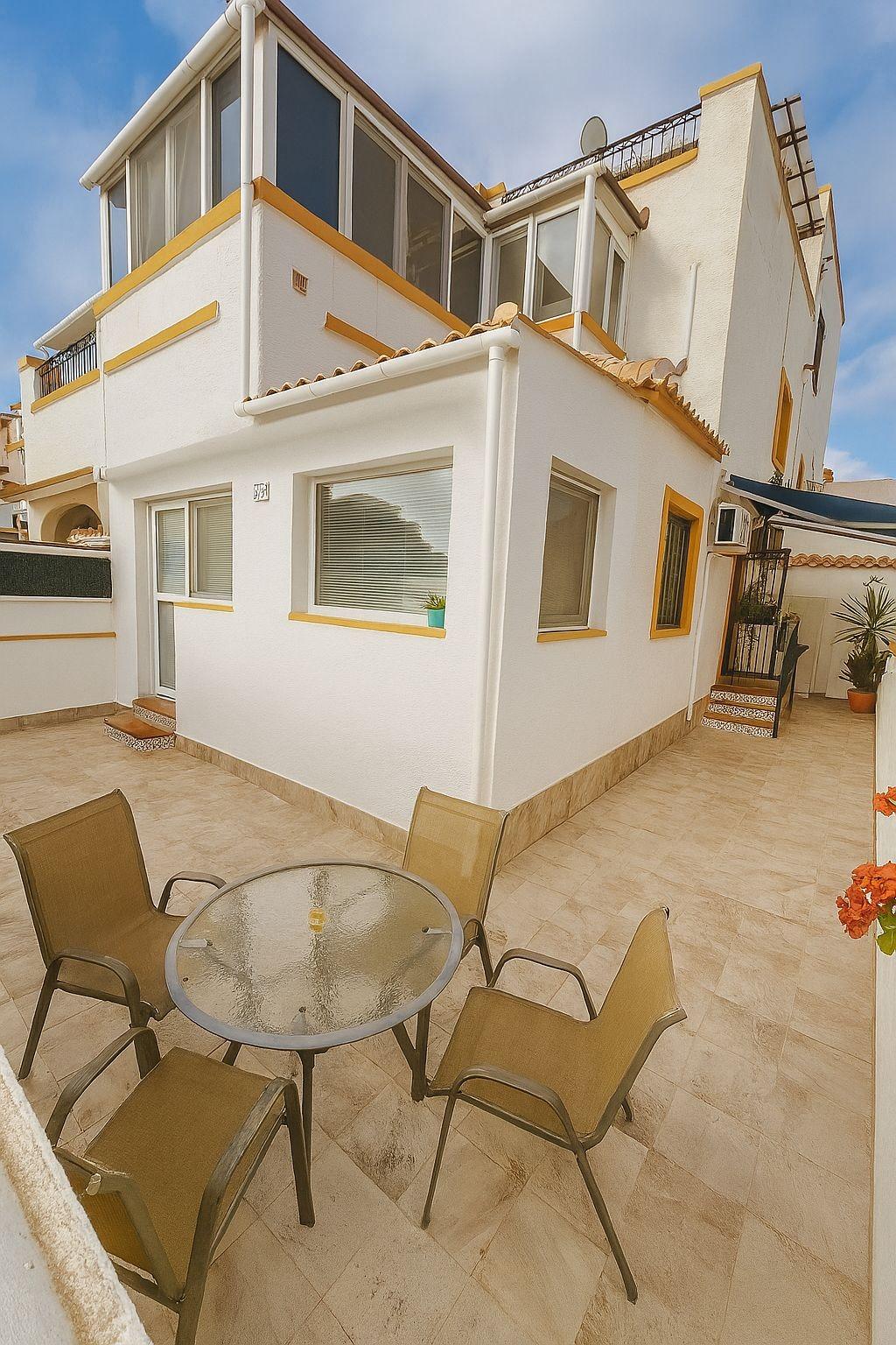 4 Bed, 2 Bath, HouseFor Sale, Torrevieja, Alicante 4 Bed, 2 Bath, HouseFor Sale, Torrevieja, Alicante