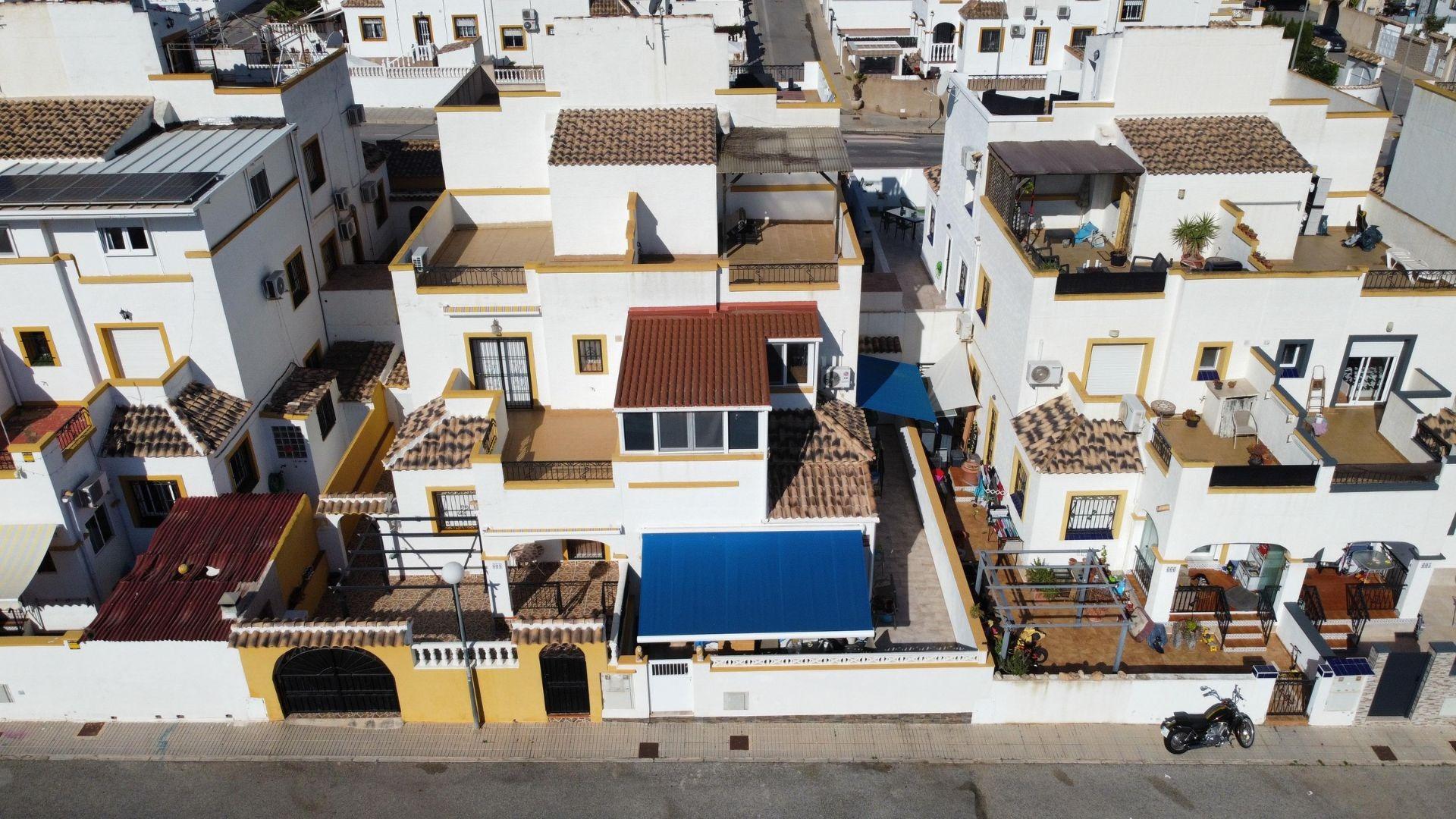 4 Bed, 2 Bath, HouseFor Sale, Torrevieja, Alicante 4 Bed, 2 Bath, HouseFor Sale, Torrevieja, Alicante