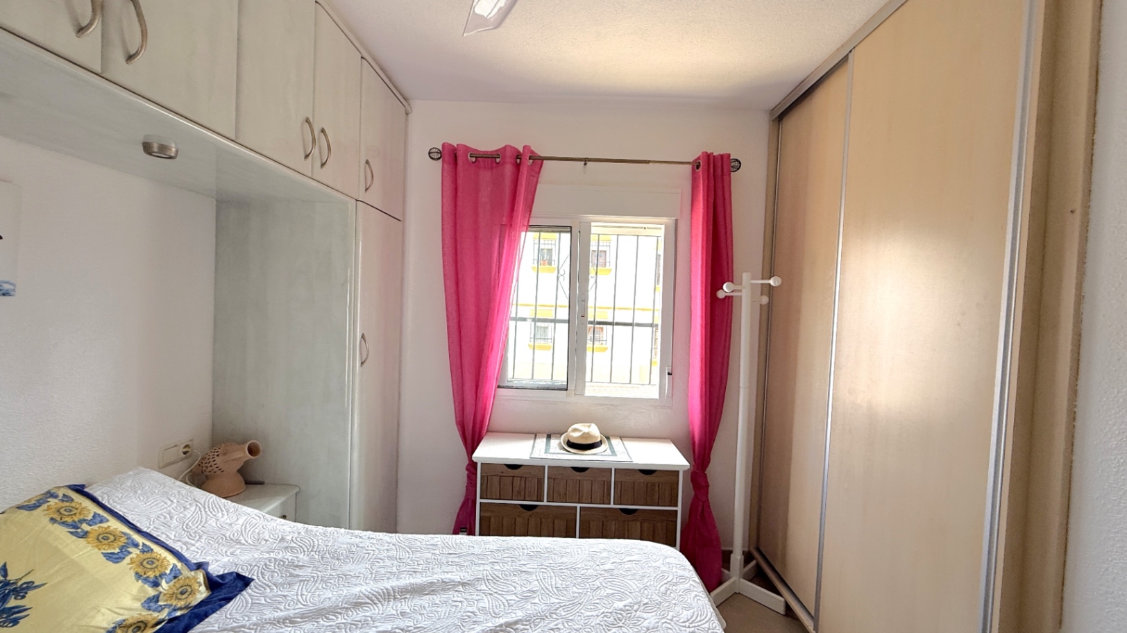 1 Bed, 1 Bath, ApartmentFor Sale, San Miguel de Salinas, Alicante 1 Bed, 1 Bath, ApartmentFor Sale, San Miguel de Salinas, Alicante