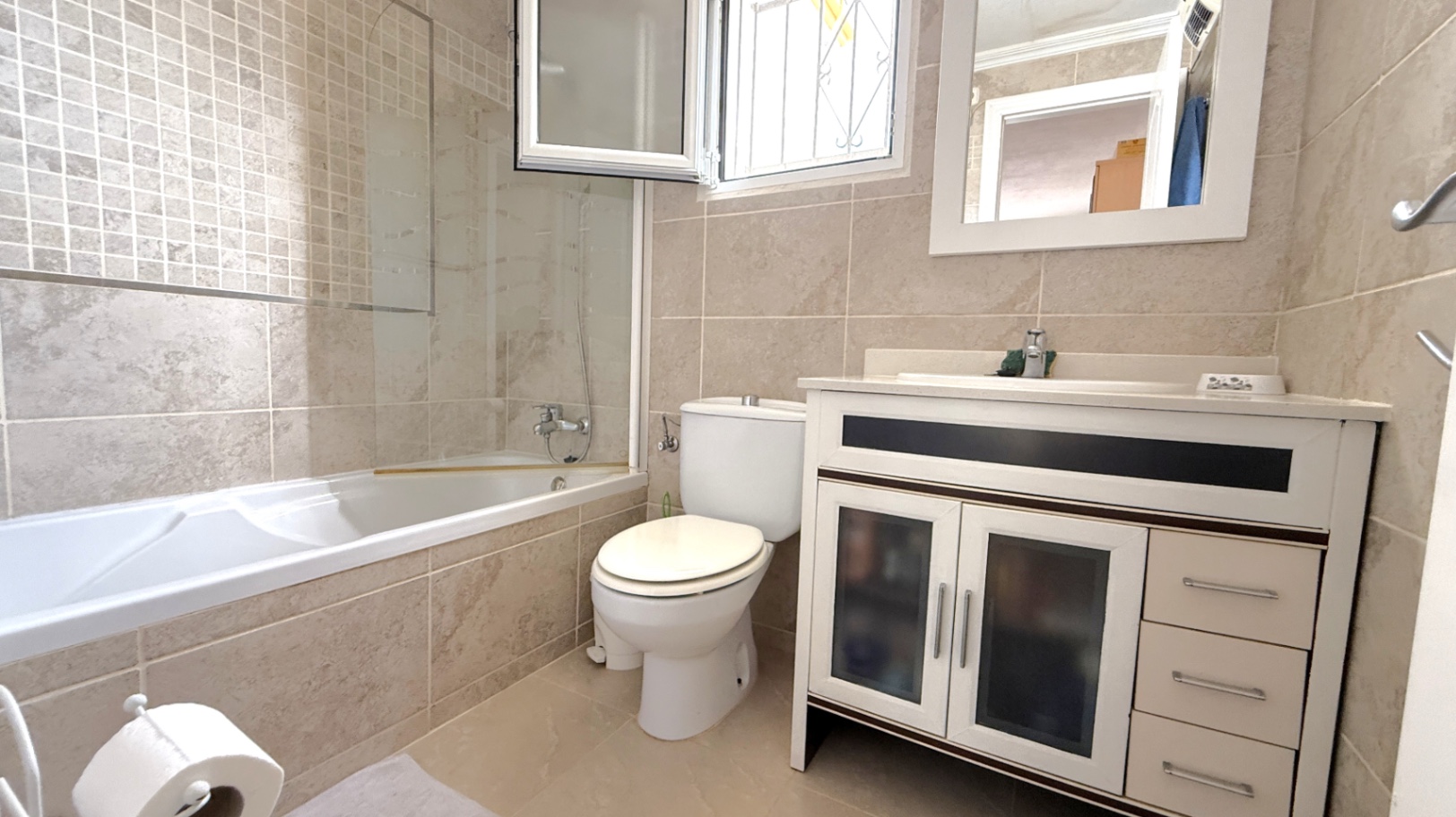 1 Bed, 1 Bath, ApartmentFor Sale, San Miguel de Salinas, Alicante 1 Bed, 1 Bath, ApartmentFor Sale, San Miguel de Salinas, Alicante
