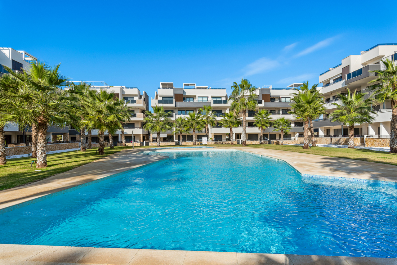 2 Bed, 2 Bath, ApartmentFor Sale, Villamartin, Alicante 2 Bed, 2 Bath, ApartmentFor Sale, Villamartin, Alicante