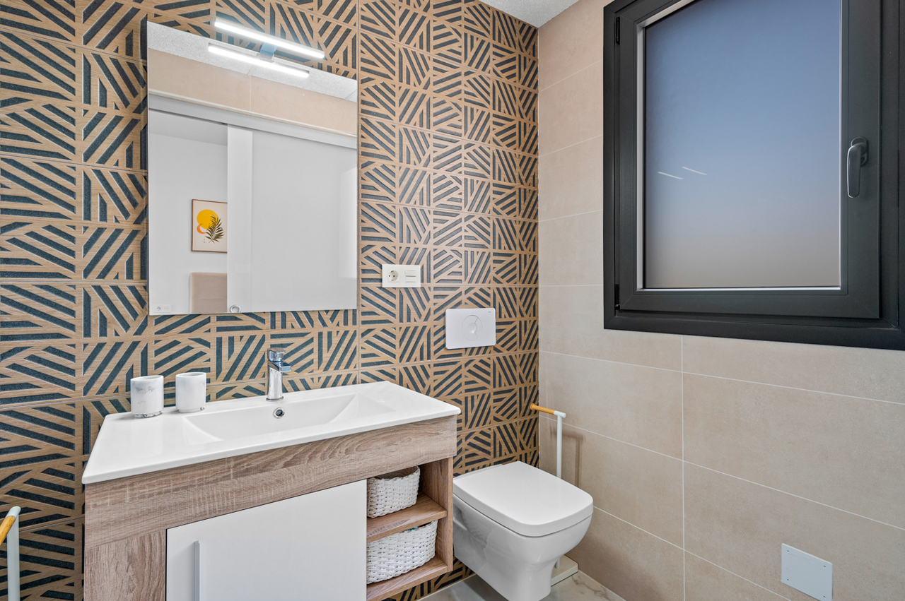 2 Bed, 2 Bath, ApartmentFor Sale, Villamartin, Alicante 2 Bed, 2 Bath, ApartmentFor Sale, Villamartin, Alicante